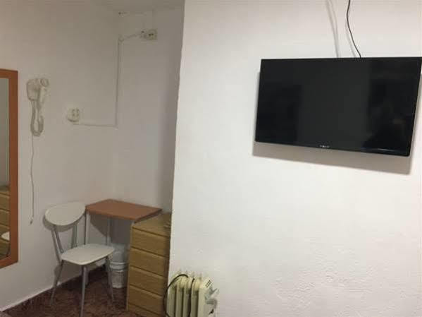 Pension La Ferroviaria - Sin Ascensor Zaragoza Exteriér fotografie